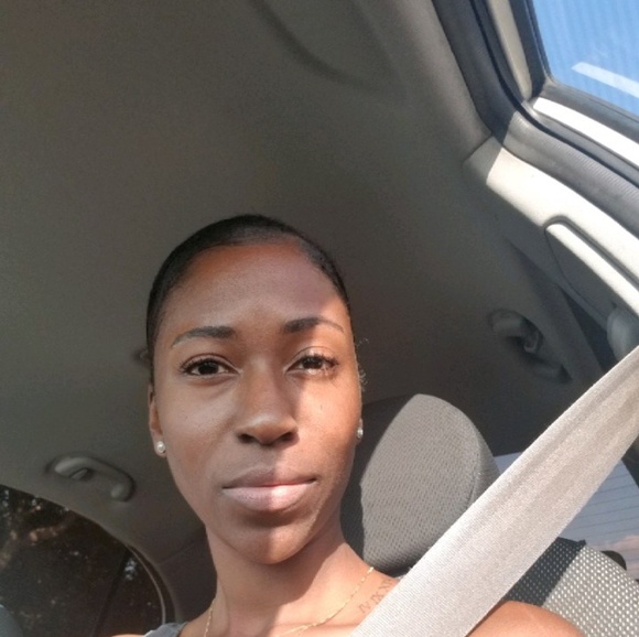 Meet your Posher, Maia - Picture 1 of 1